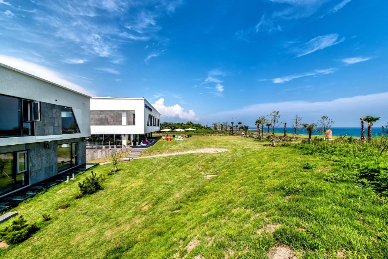 Sun And Moon Resort Seogwipo Eksteriør bilde